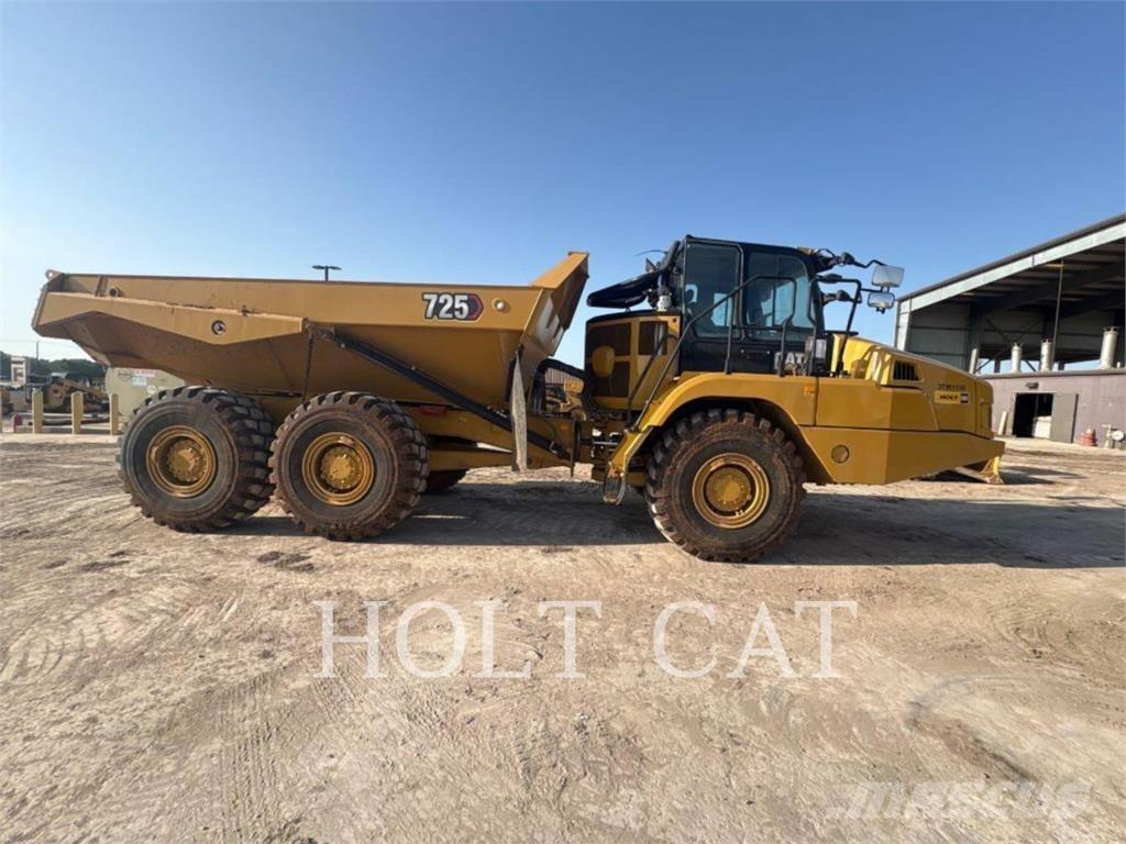 CAT 725 Csuklósdömperek