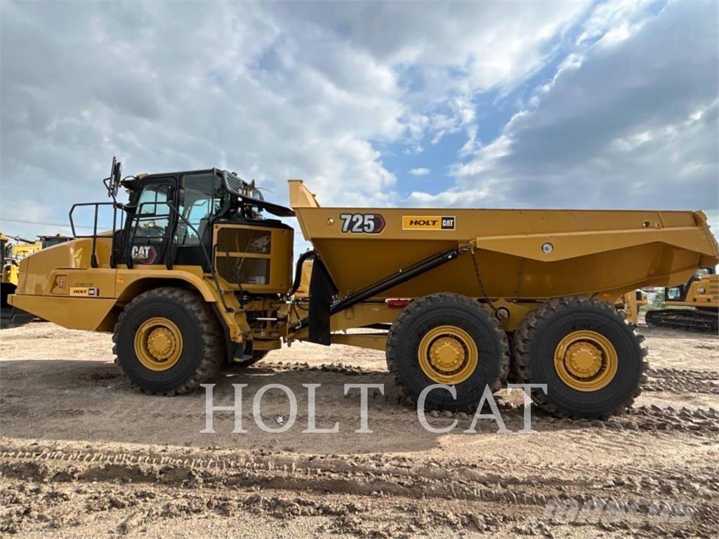 CAT 725 Csuklósdömperek