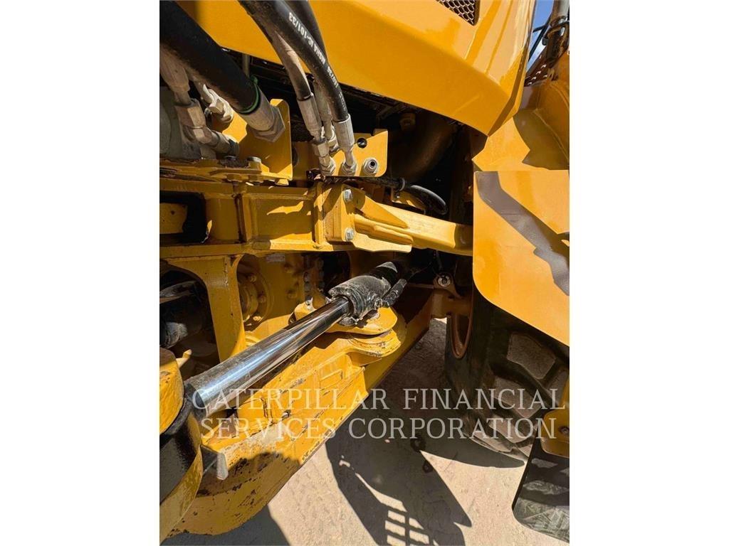 CAT 725-04 Csuklósdömperek