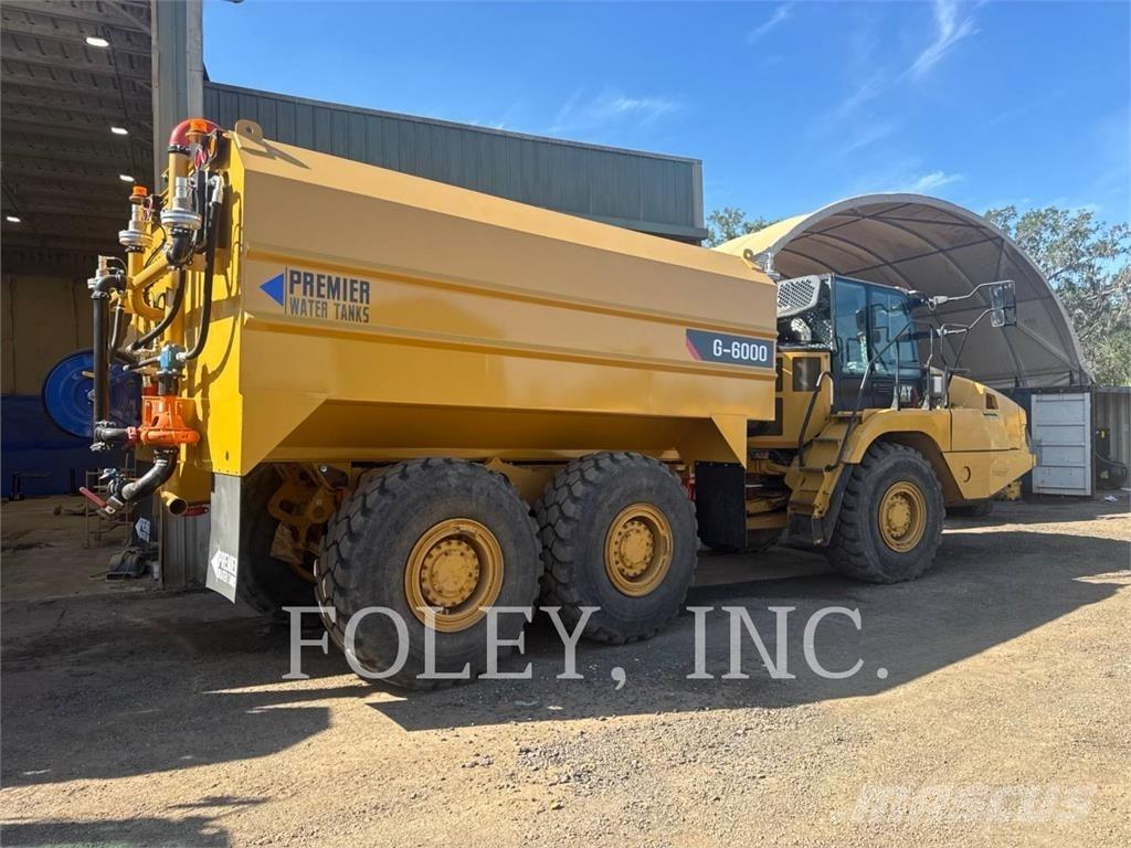 CAT 725-04 Tartályos teherautók