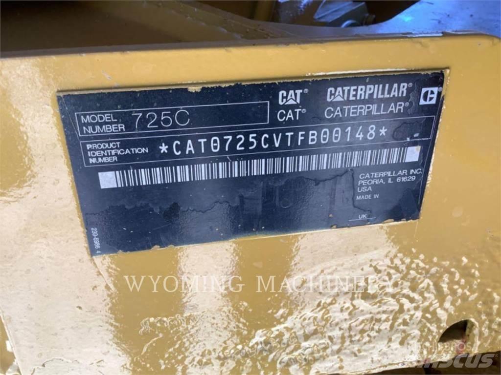 CAT 725C Csuklósdömperek