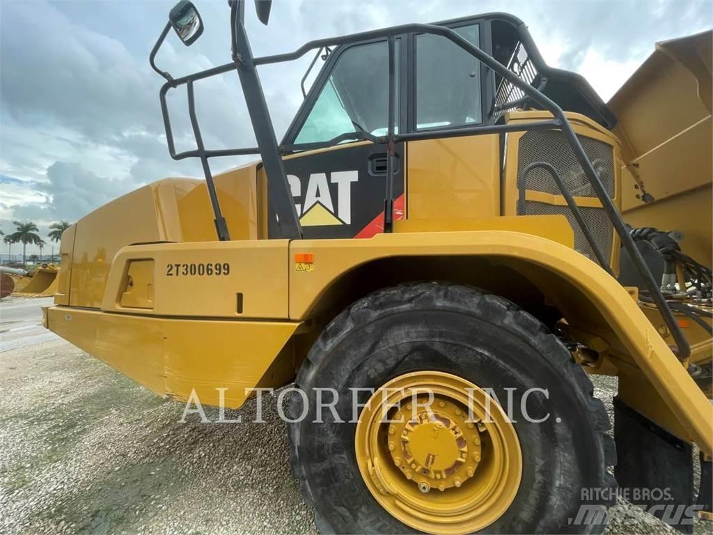 CAT 725C2 Csuklósdömperek