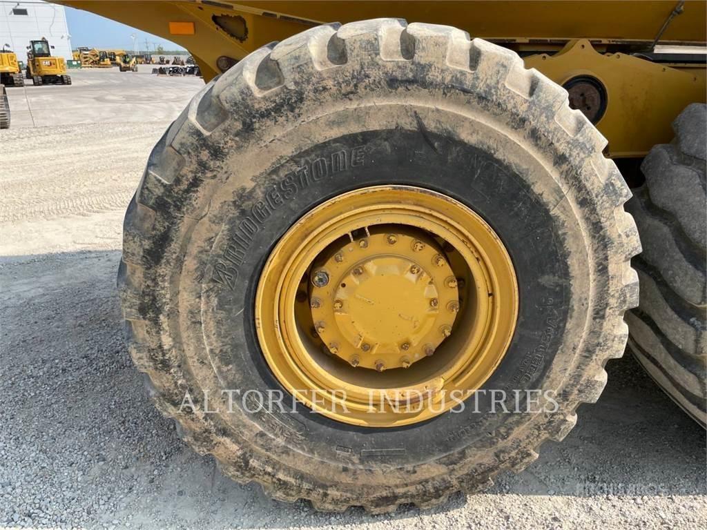 CAT 725C2 Csuklósdömperek