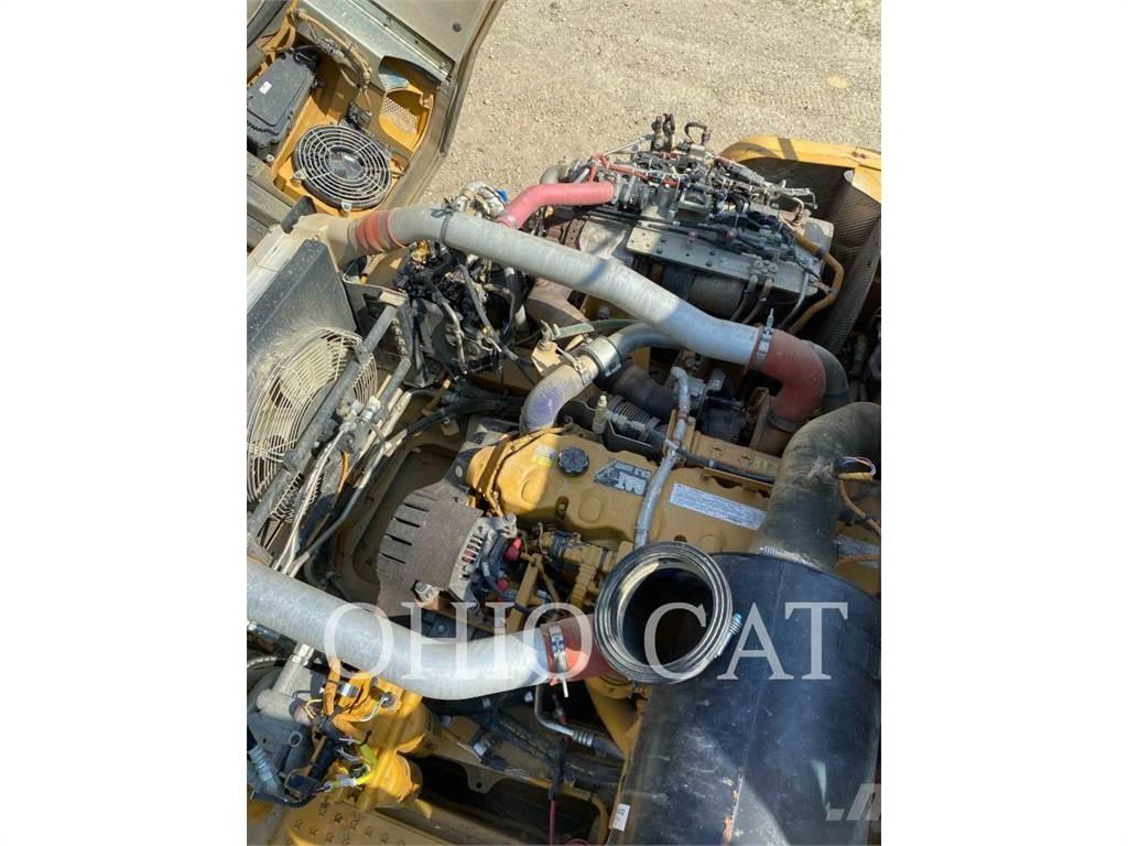 CAT 725C2 Csuklósdömperek