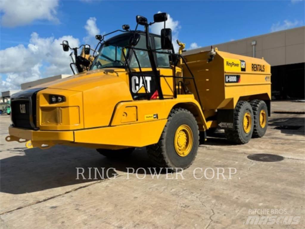 CAT 725CWW Tartályos teherautók