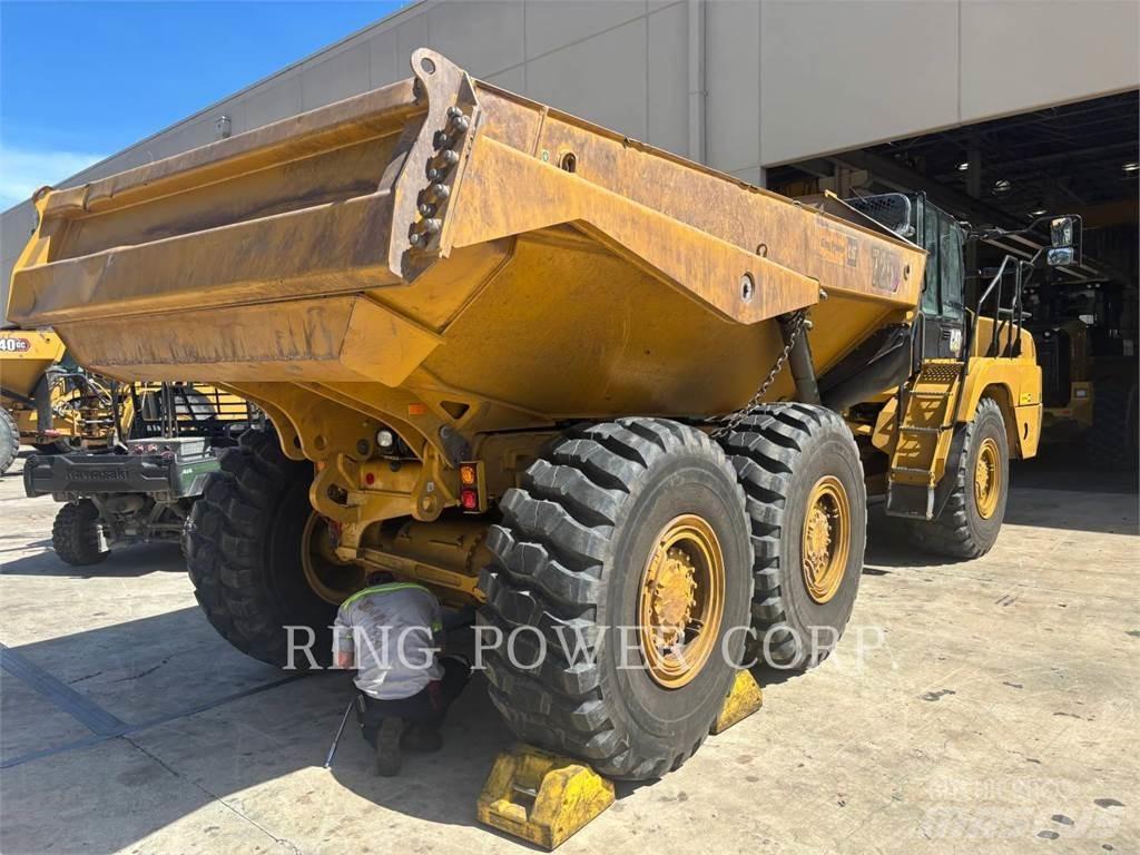 CAT 725TG Csuklósdömperek
