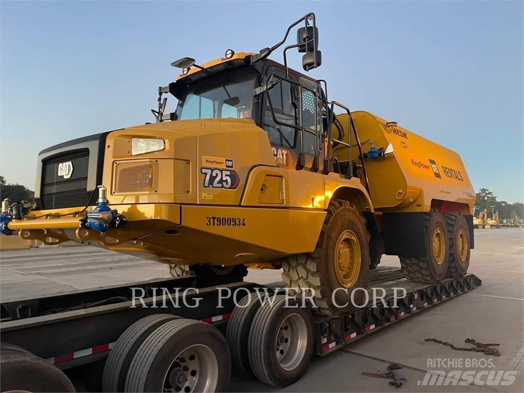 CAT 725WW Tartályos teherautók