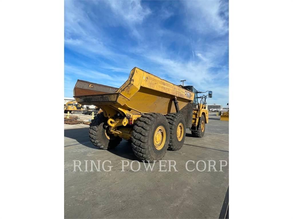CAT 725WW Tartályos teherautók