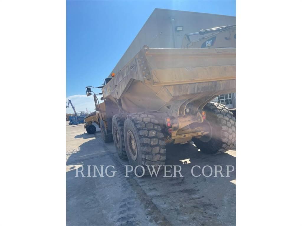 CAT 725WW Tartályos teherautók