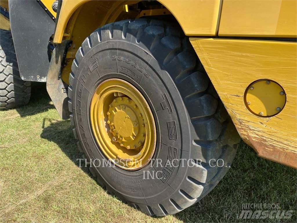 CAT 730 Csuklósdömperek