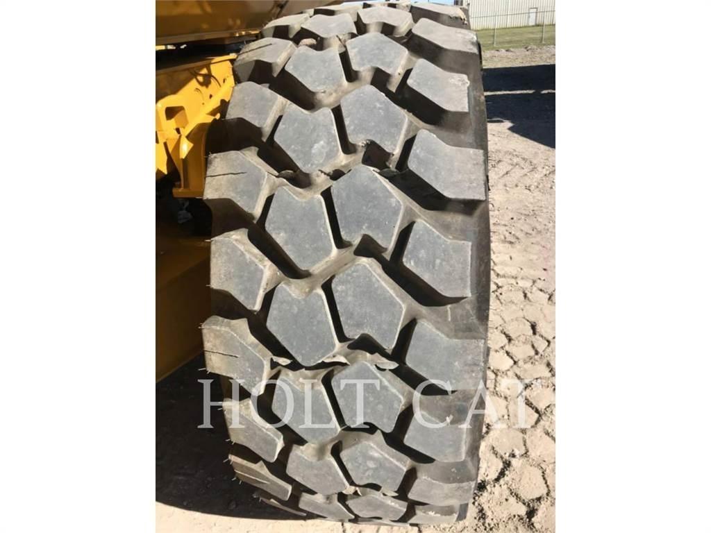 CAT 730 Csuklósdömperek