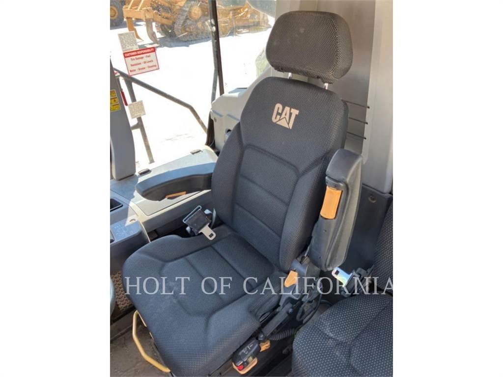 CAT 730 Csuklósdömperek
