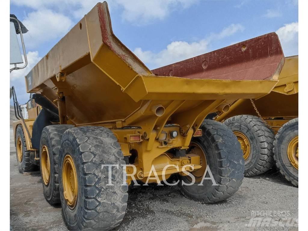 CAT 730 Csuklósdömperek