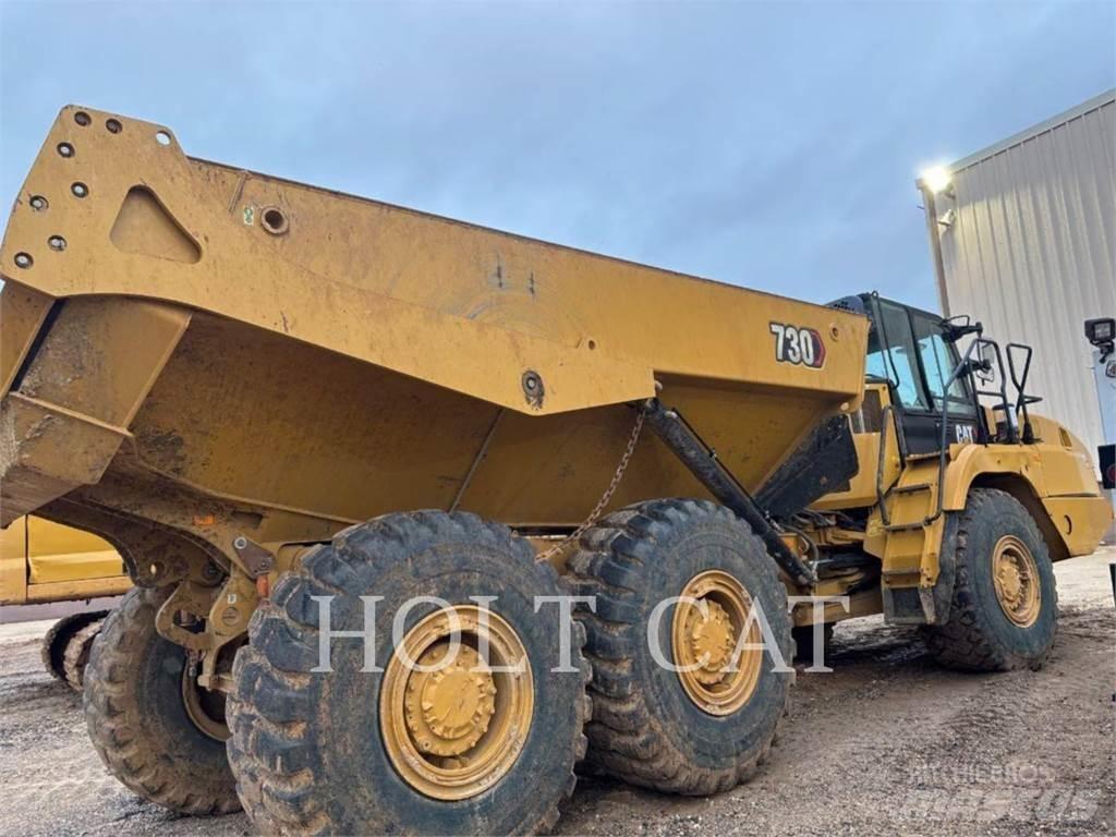 CAT 730 Csuklósdömperek