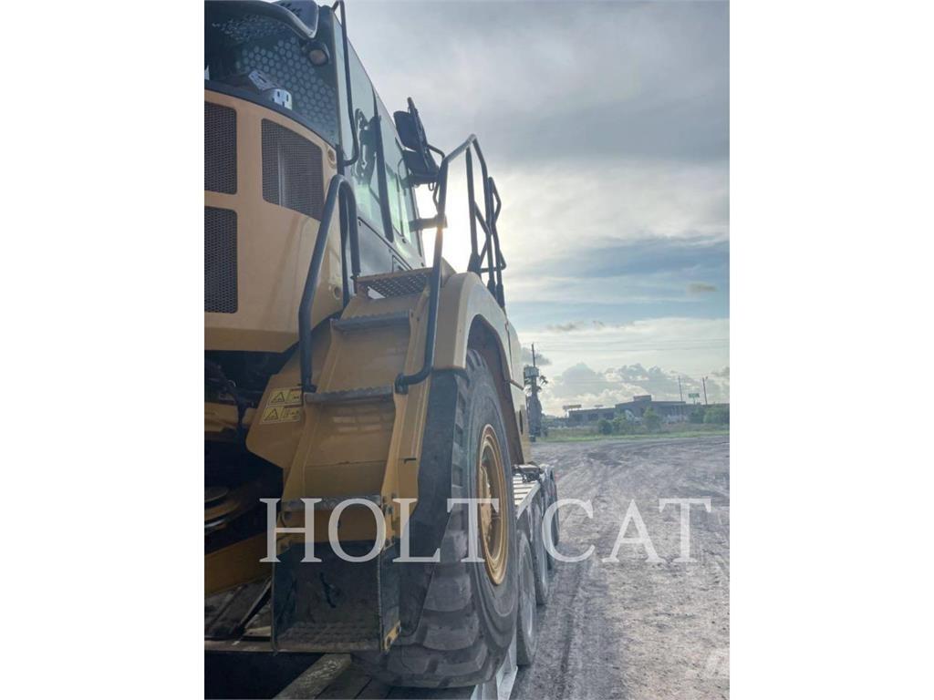 CAT 730 Csuklósdömperek