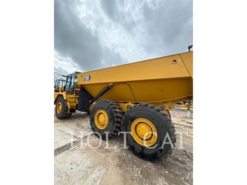 CAT 730 Csuklósdömperek