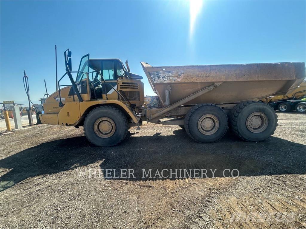 CAT 730 Csuklósdömperek