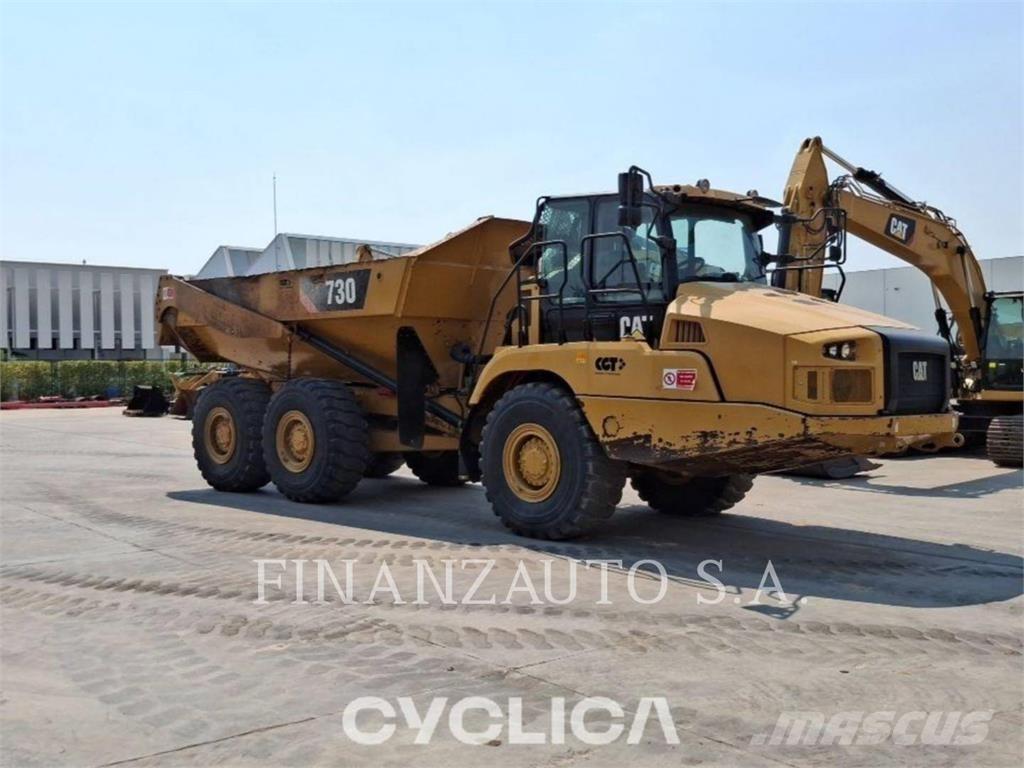 CAT 730 Csuklósdömperek