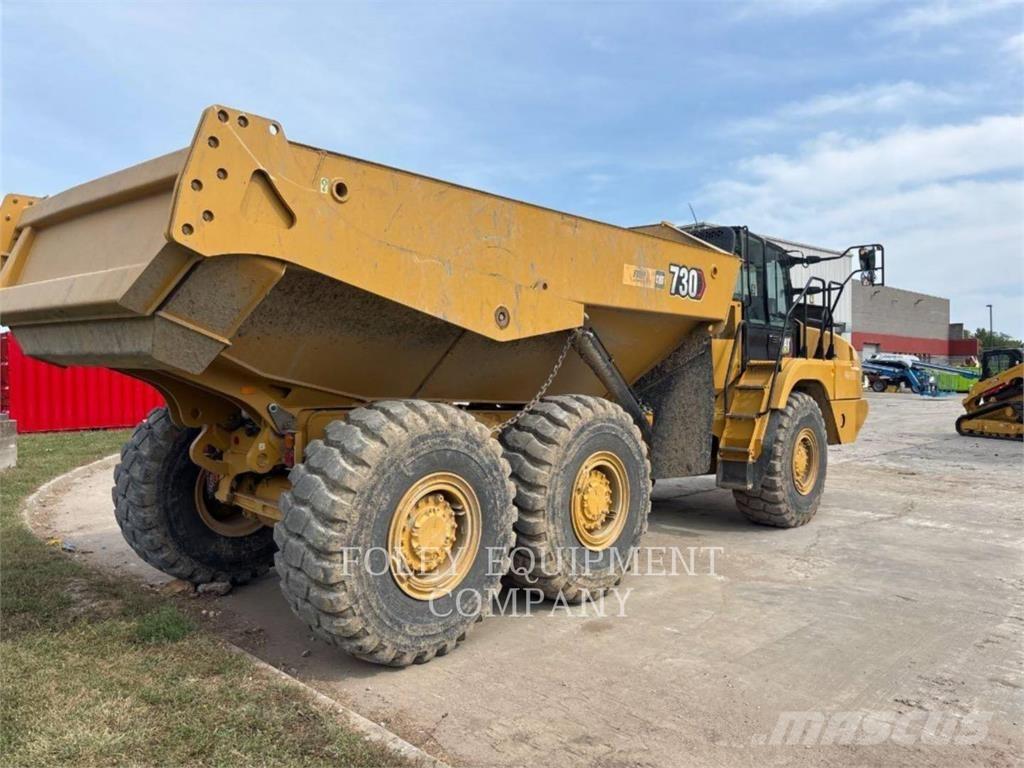CAT 730-04 Csuklósdömperek
