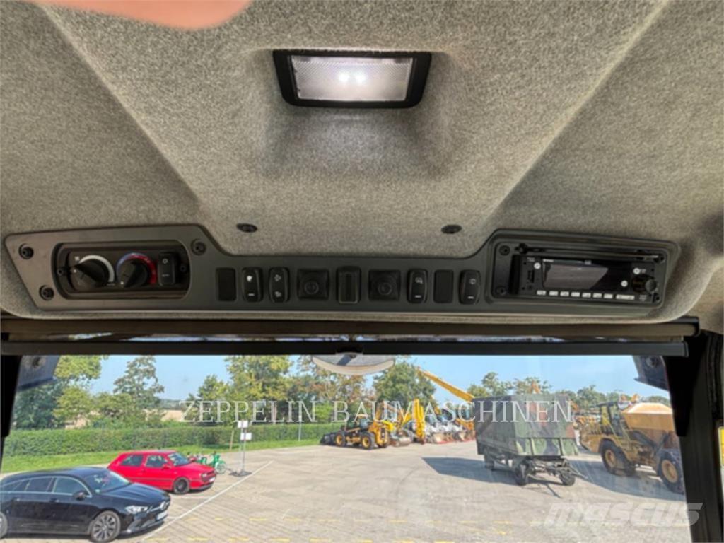 CAT 730-04A Csuklósdömperek