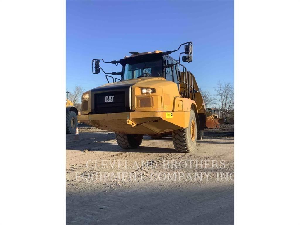 CAT 730C WW Vízszállító teherautók