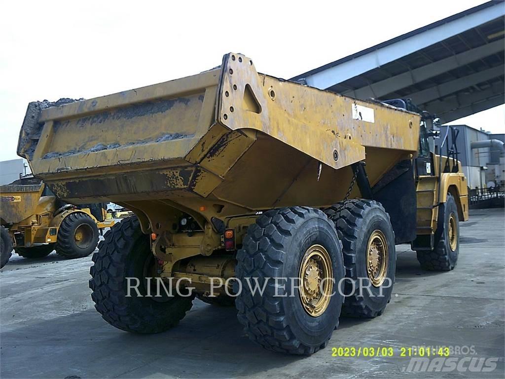 CAT 730WW Tartályos teherautók