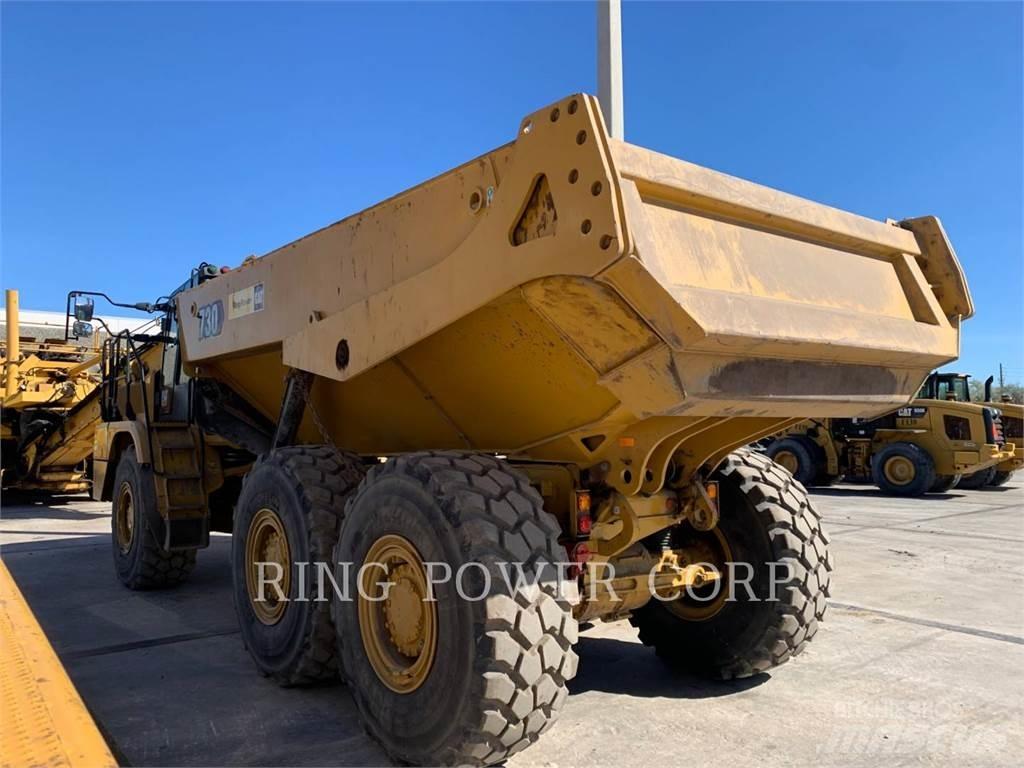 CAT 730WW Tartályos teherautók