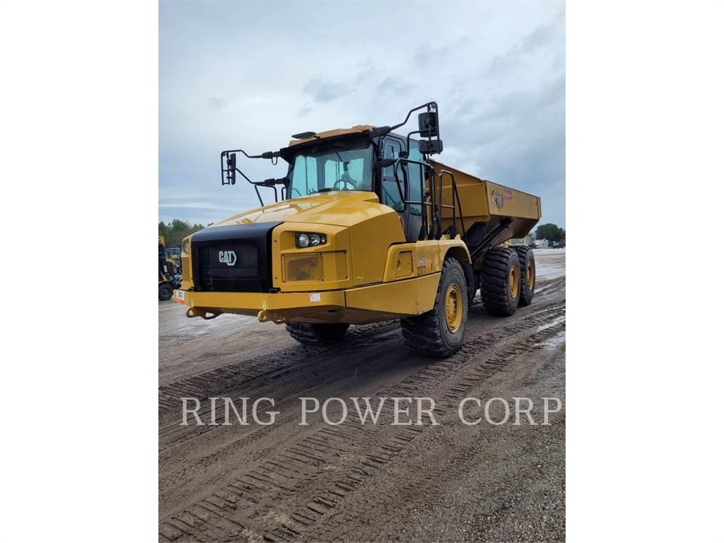CAT 730WW Tartályos teherautók