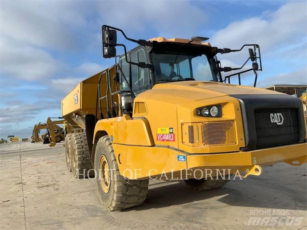 CAT 735 Csuklósdömperek