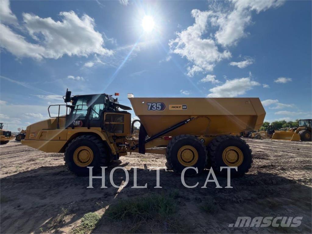 CAT 735 Csuklósdömperek