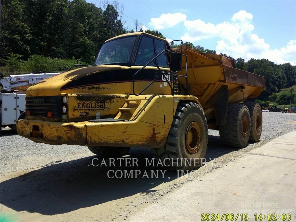 CAT 740 Csuklósdömperek