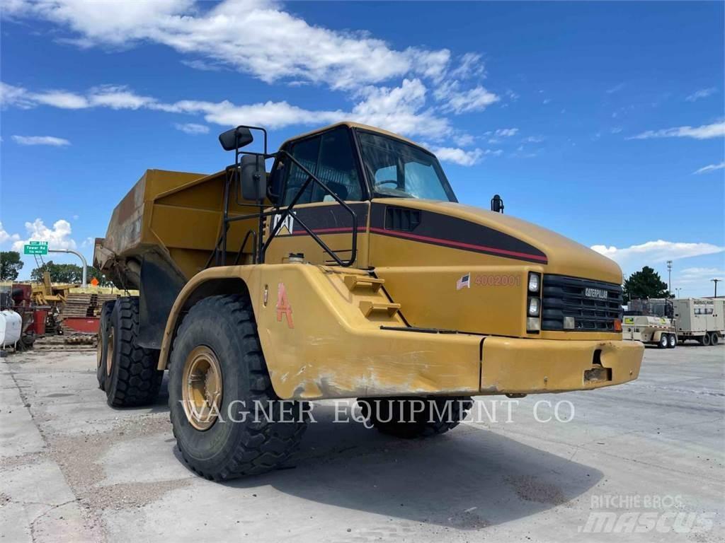 CAT 740 Csuklósdömperek