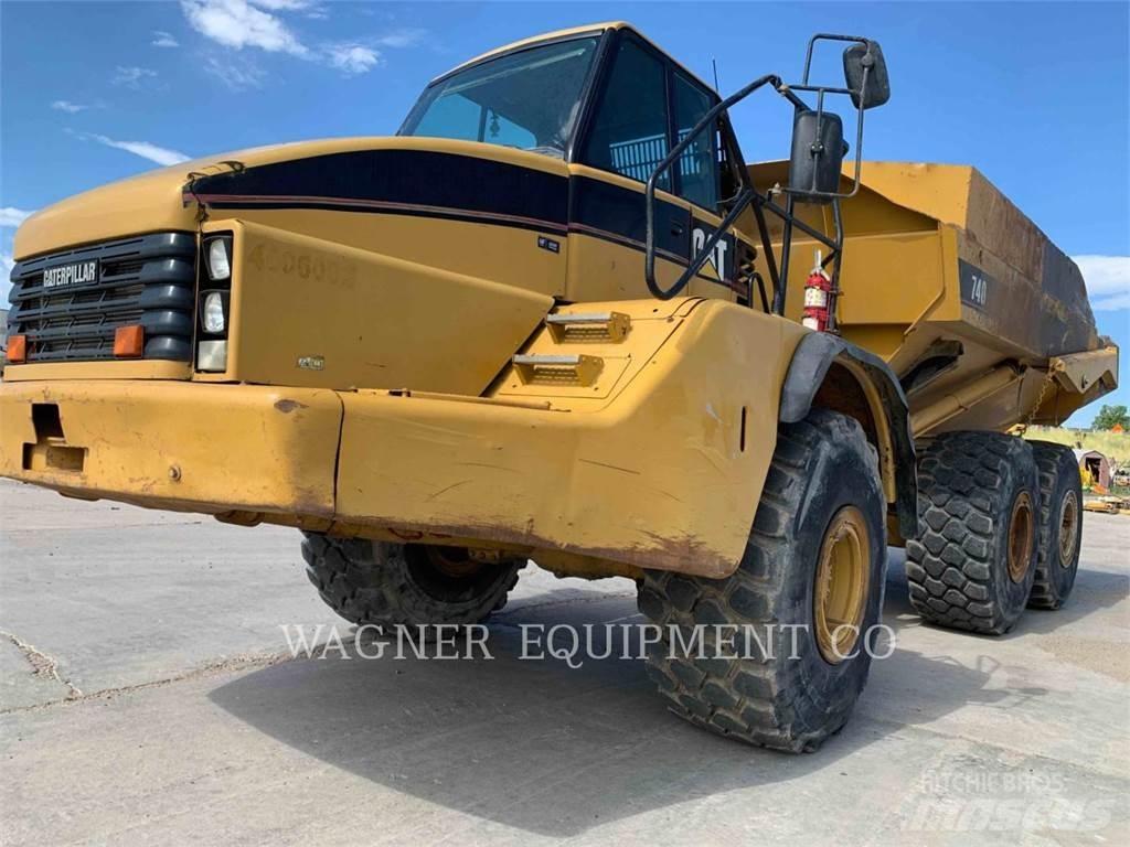 CAT 740 Csuklósdömperek