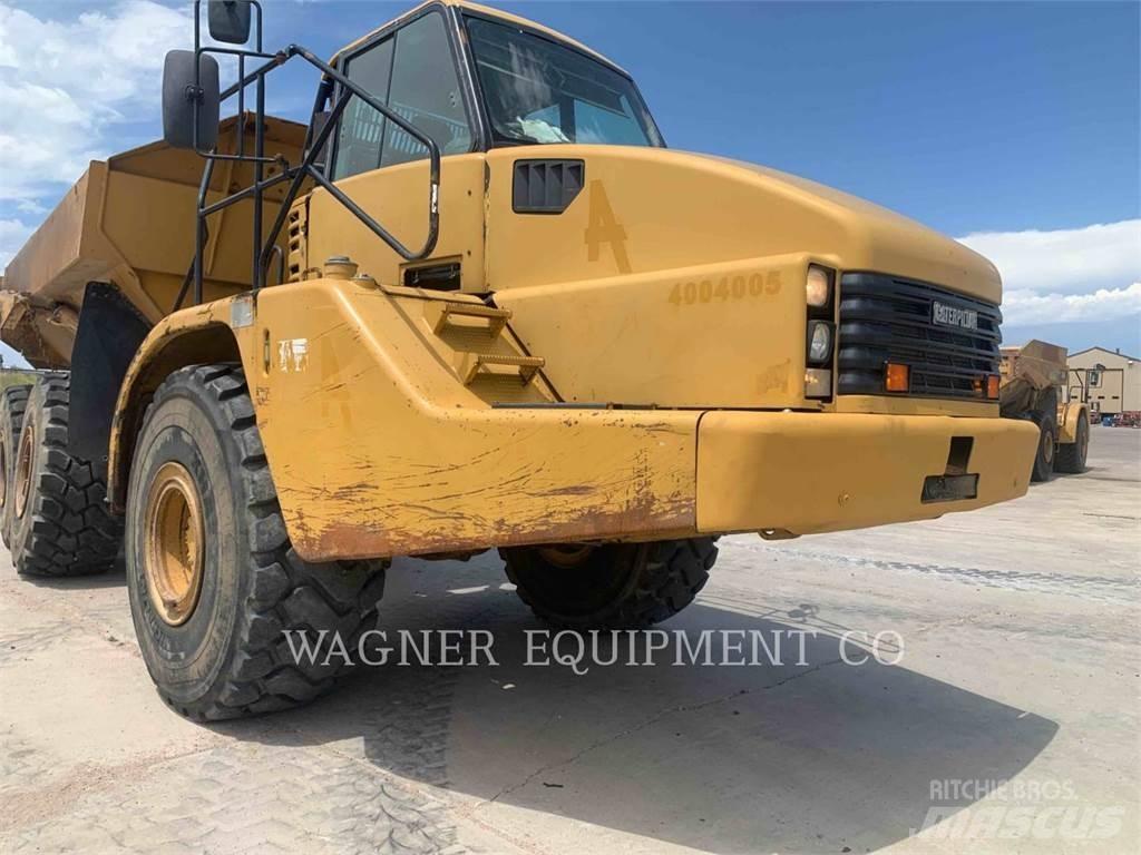 CAT 740 Csuklósdömperek
