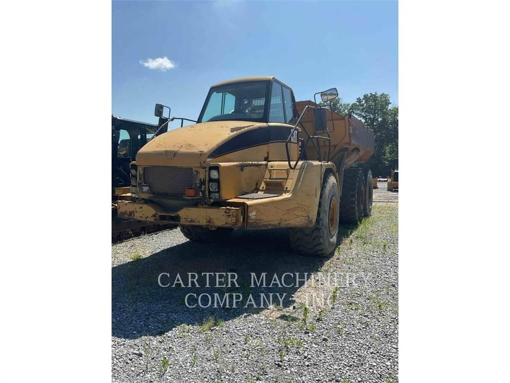 CAT 740 Csuklósdömperek
