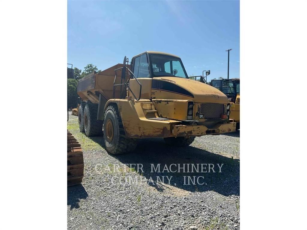 CAT 740 Csuklósdömperek