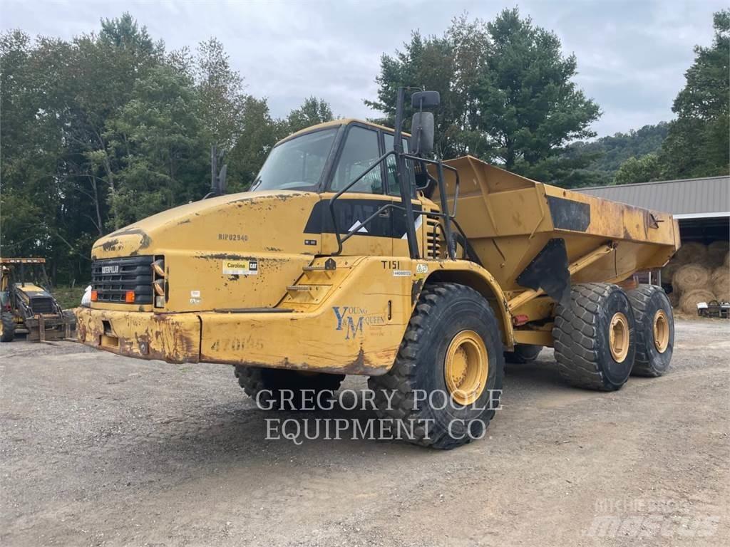 CAT 740 Csuklósdömperek