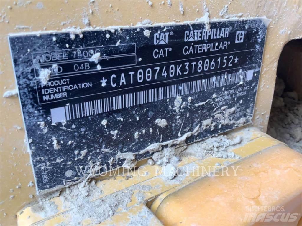 CAT 740 GC Csuklósdömperek