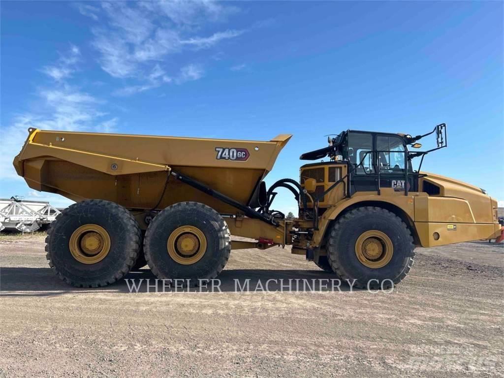 CAT 740 GC TG Csuklósdömperek