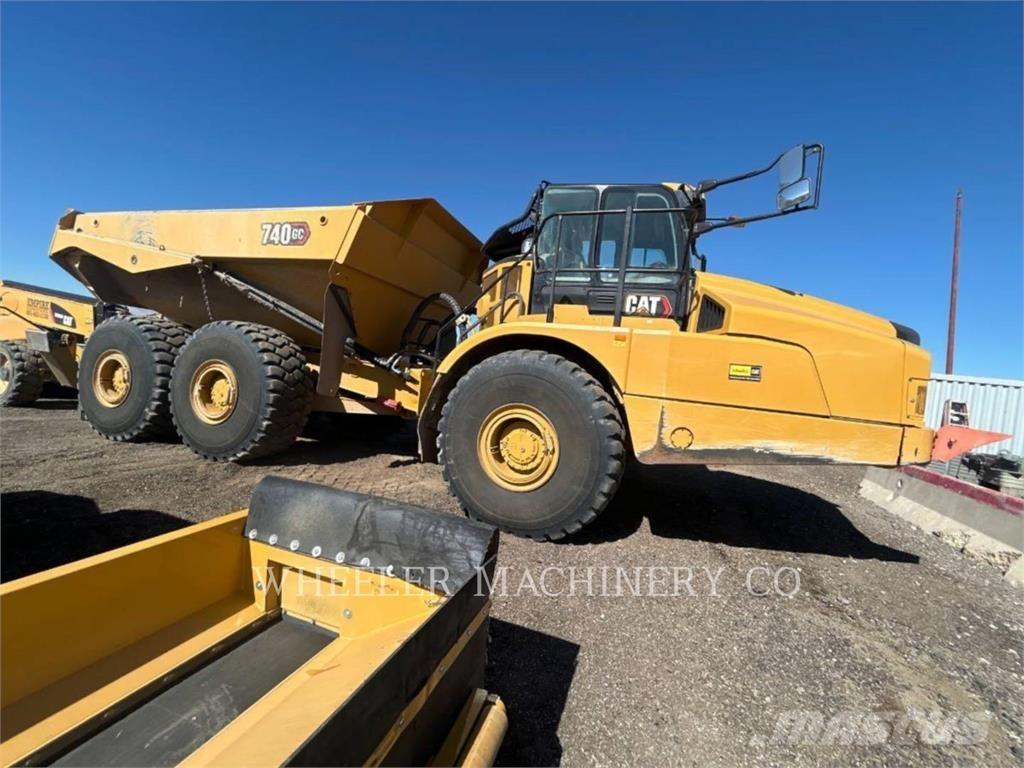 CAT 740 GC TG Csuklósdömperek
