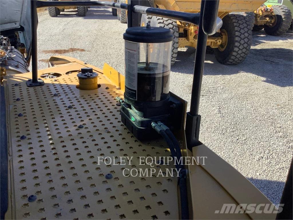 CAT 74004GC Csuklósdömperek