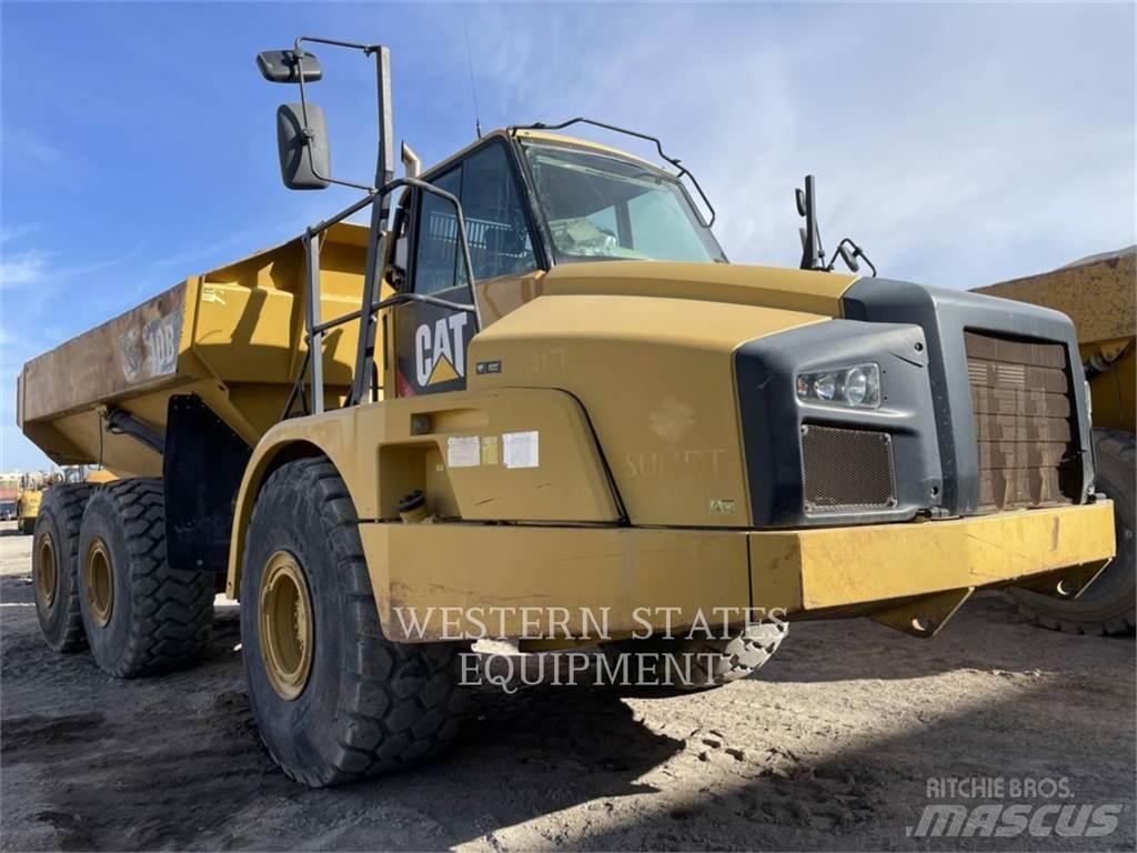 CAT 740B Csuklósdömperek
