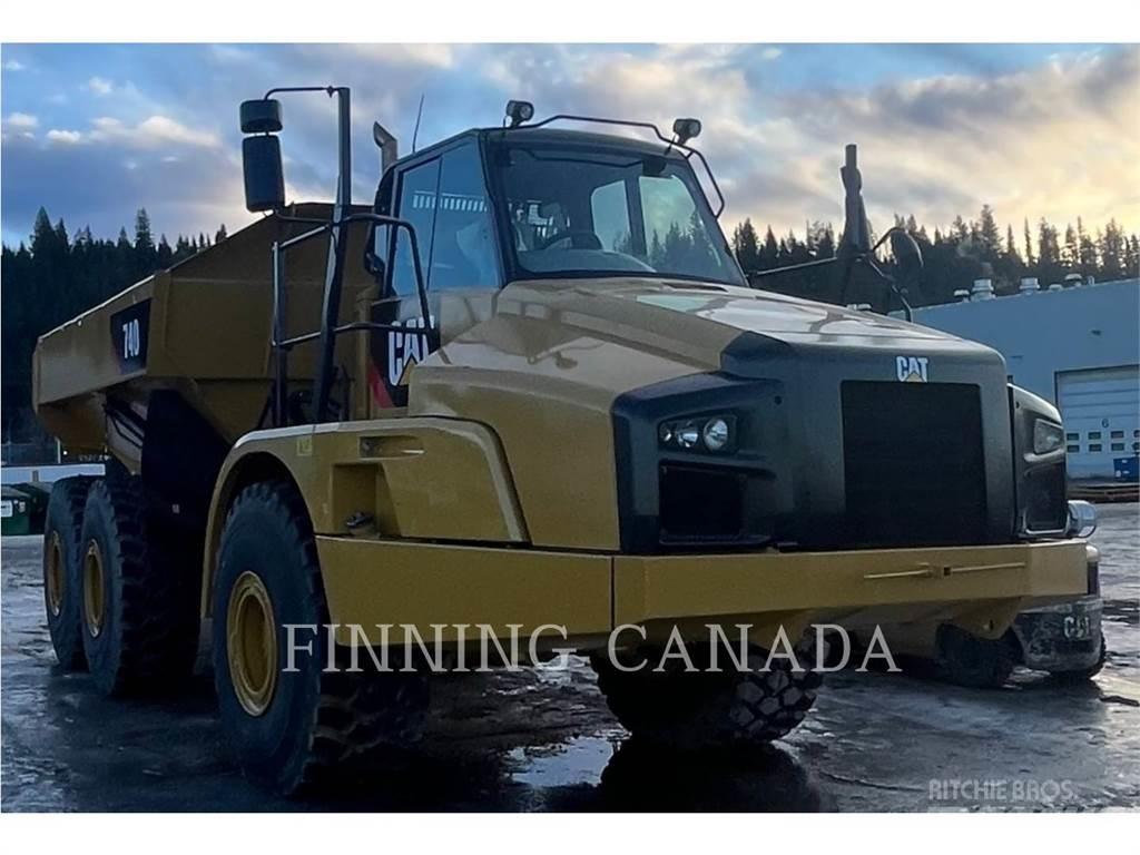CAT 740B Csuklósdömperek