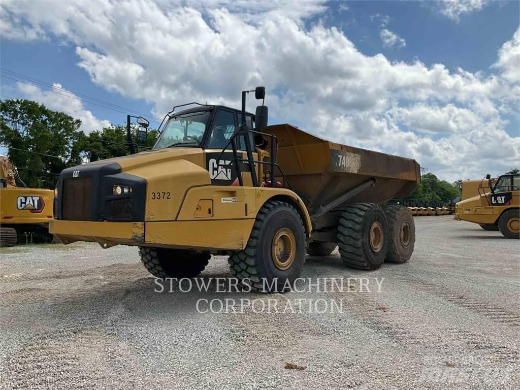 CAT 740B Csuklósdömperek