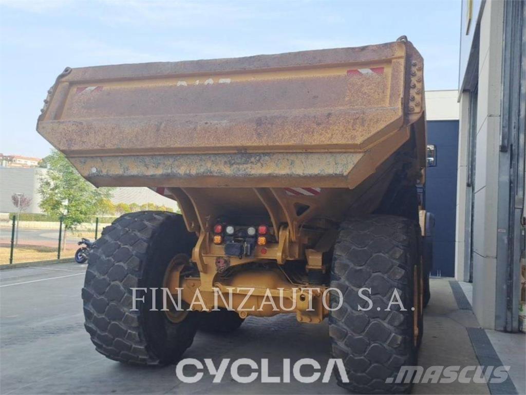 CAT 740GC Csuklósdömperek