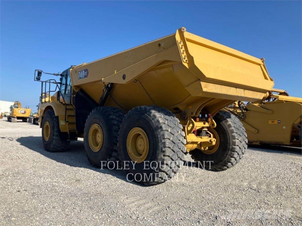 CAT 740GC-04 Csuklósdömperek