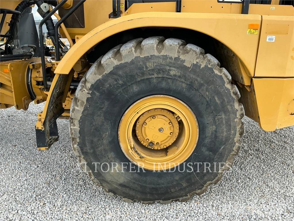 CAT 745 Csuklósdömperek