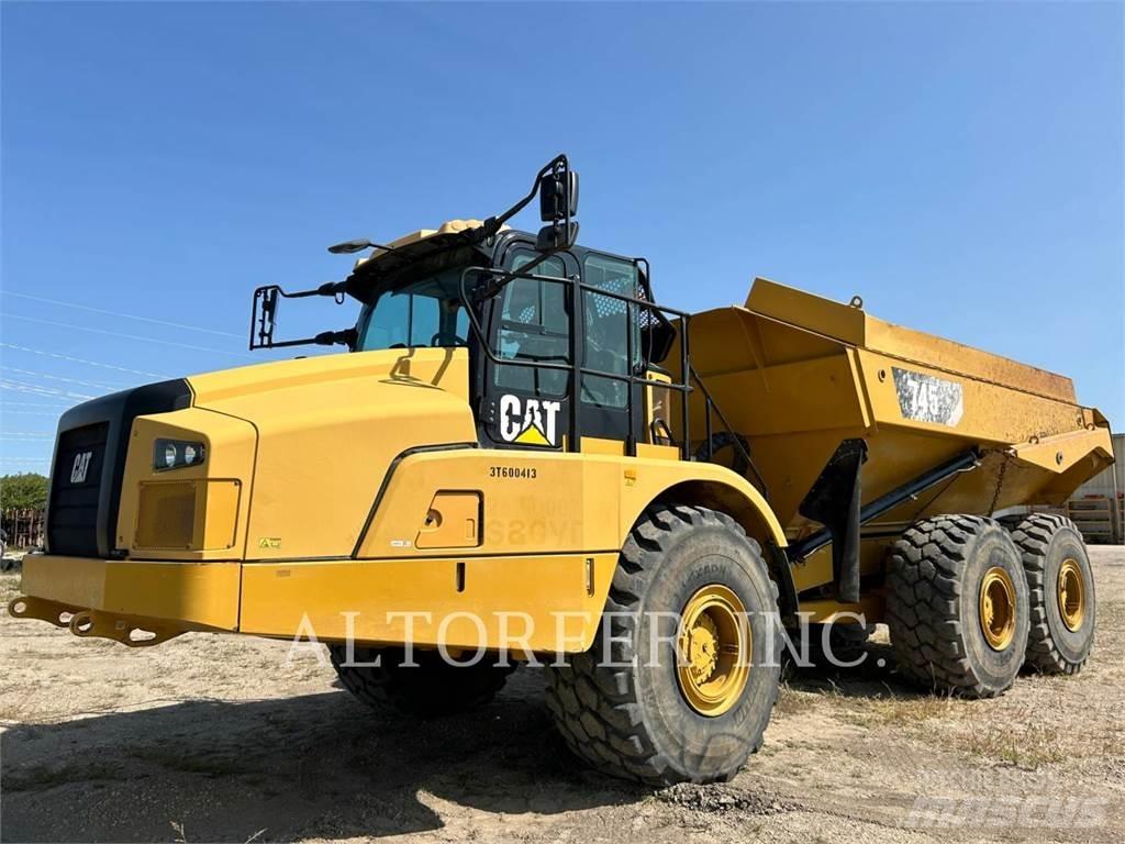 CAT 745 Csuklósdömperek