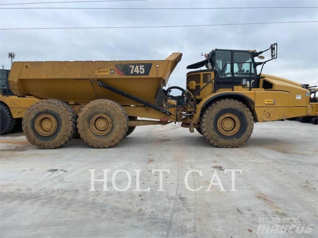 CAT 745 Csuklósdömperek