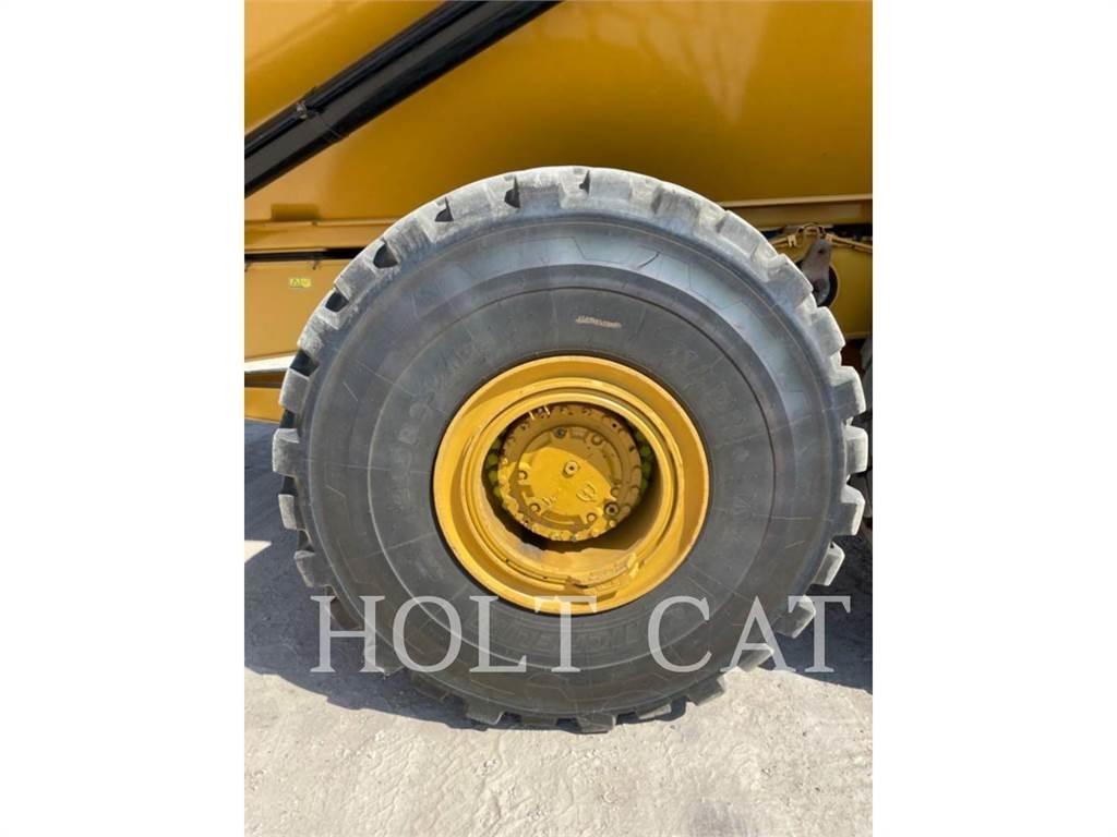 CAT 745 Csuklósdömperek